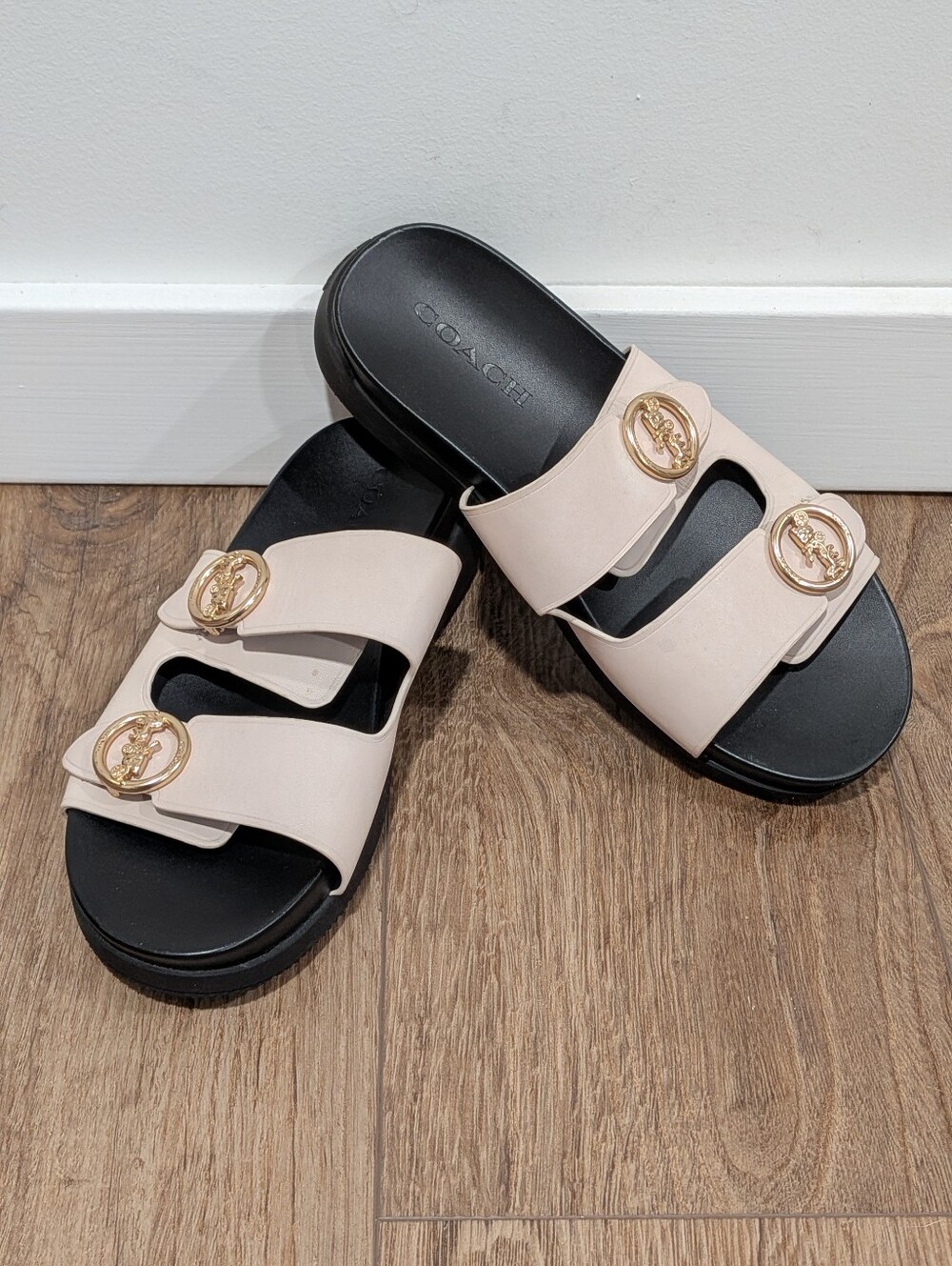 COACH Gable leather sandals